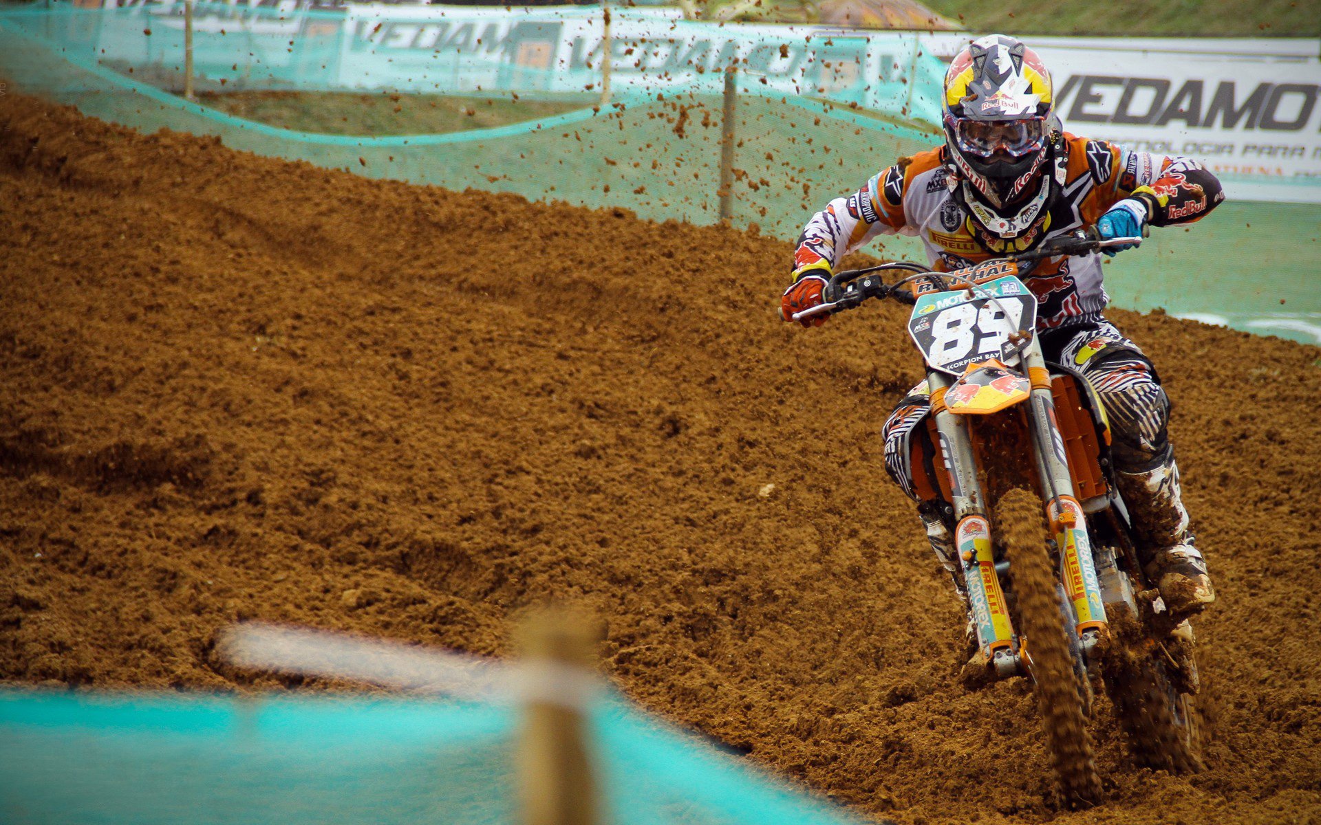 开云娱乐-皮特·斯图斯带领南非队成功防守，实力展现无遗，斯图皮特2021